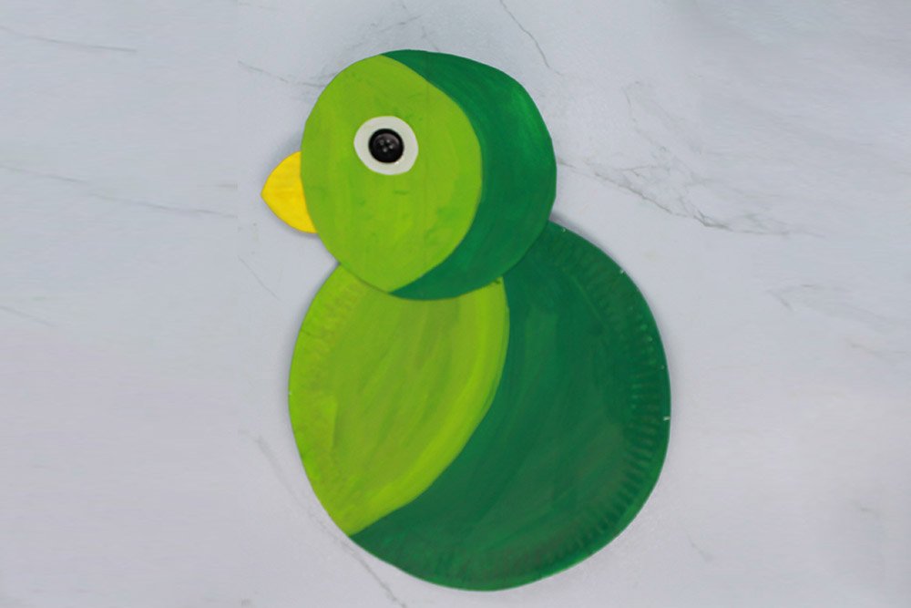 How to Make a Paper Plate Bird - Step 025