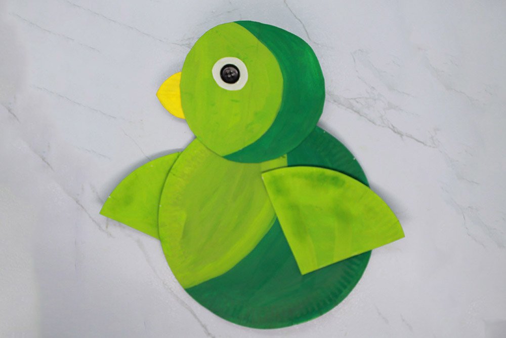How to Make a Paper Plate Bird - Step 026