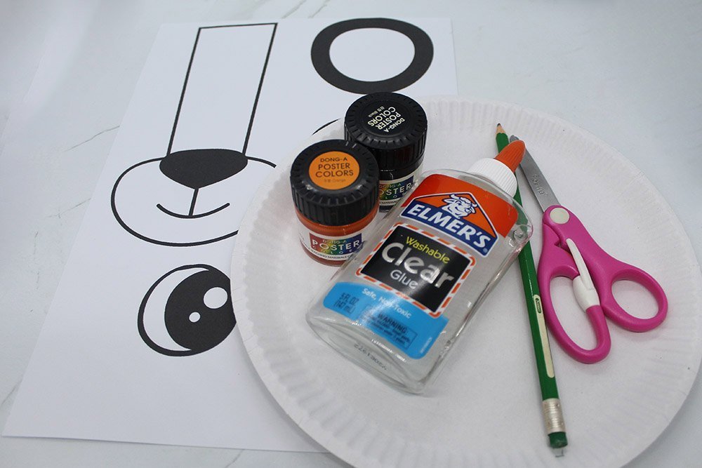 How to Make a Paper Plate Tiger - Materials