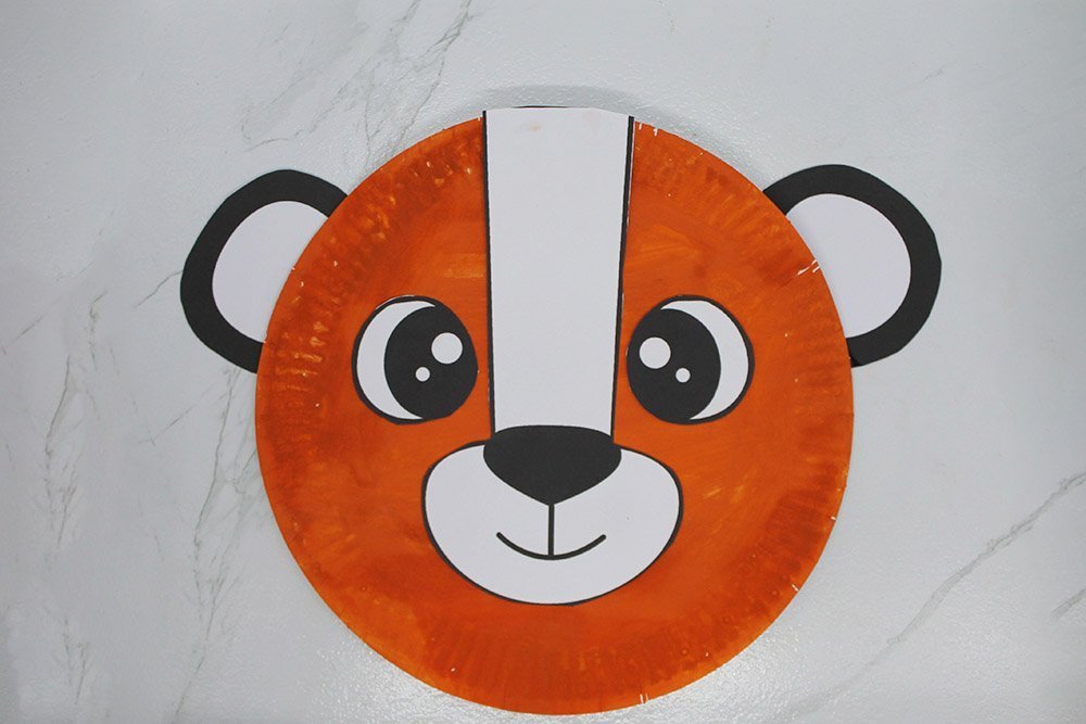 How to Make a Paper Plate Tiger - Step 12