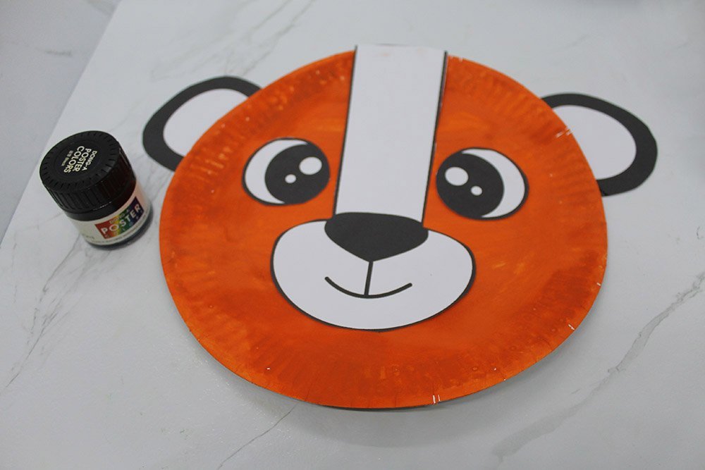 How to Make a Paper Plate Tiger - Step 13