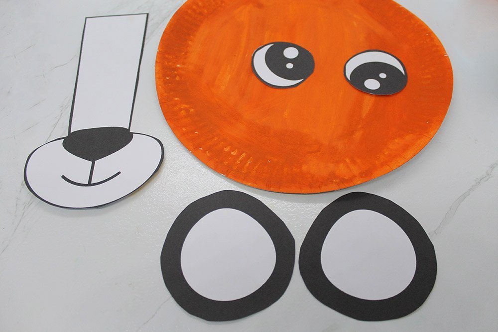 How to Make a Paper Plate Tiger - Step 5