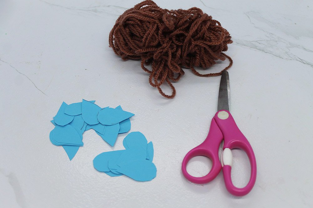 How to Make a Paper Plate Umbrellla - Step 23