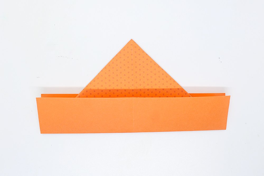 origami_hat_instruction_step_9