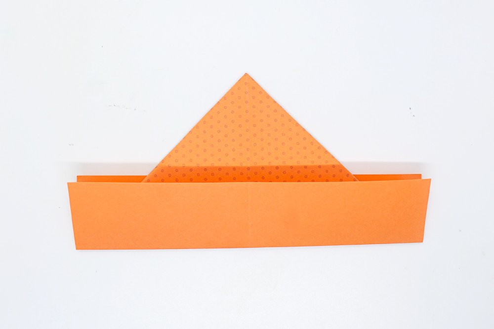 origami_hat_instruction_step_9
