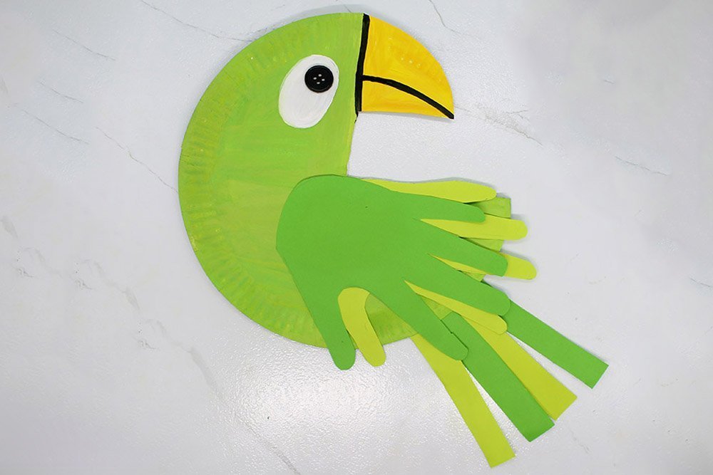 How to Make a Paper Plate Parrot - Finish