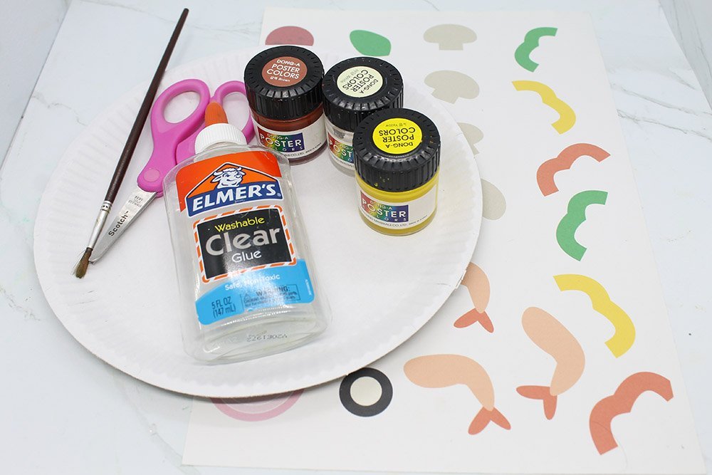 How to Make a Paper Plate Pizza - Materials