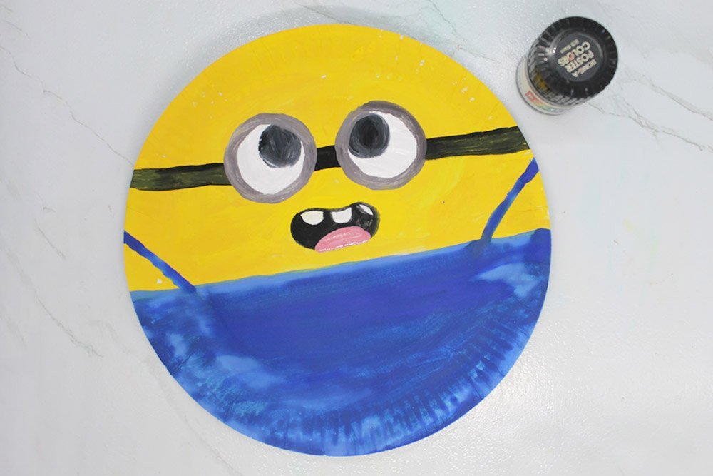 Paper Plate Minion Craft for Despicable Me Fans • The Simple Parent