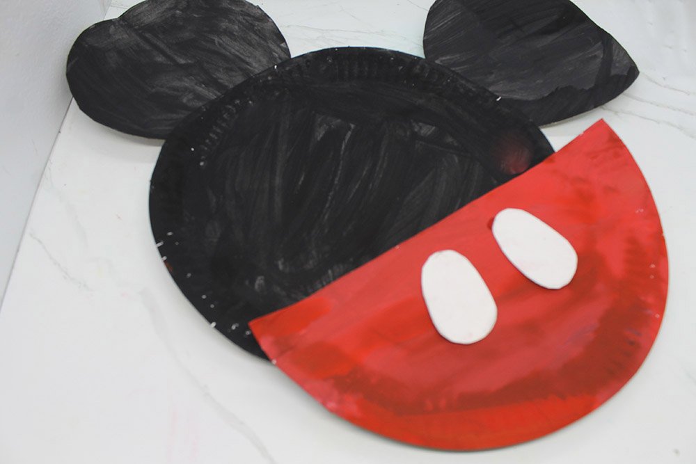 How to Make a Paper Plate Mouse - Step 19
