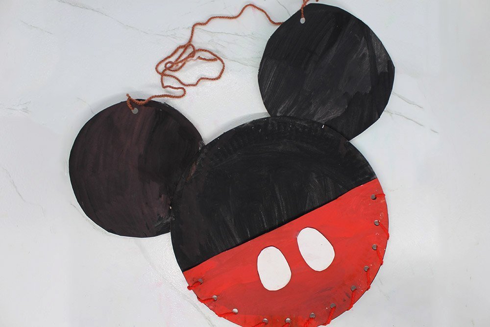 How to Make a Paper Plate Mouse - Step 31