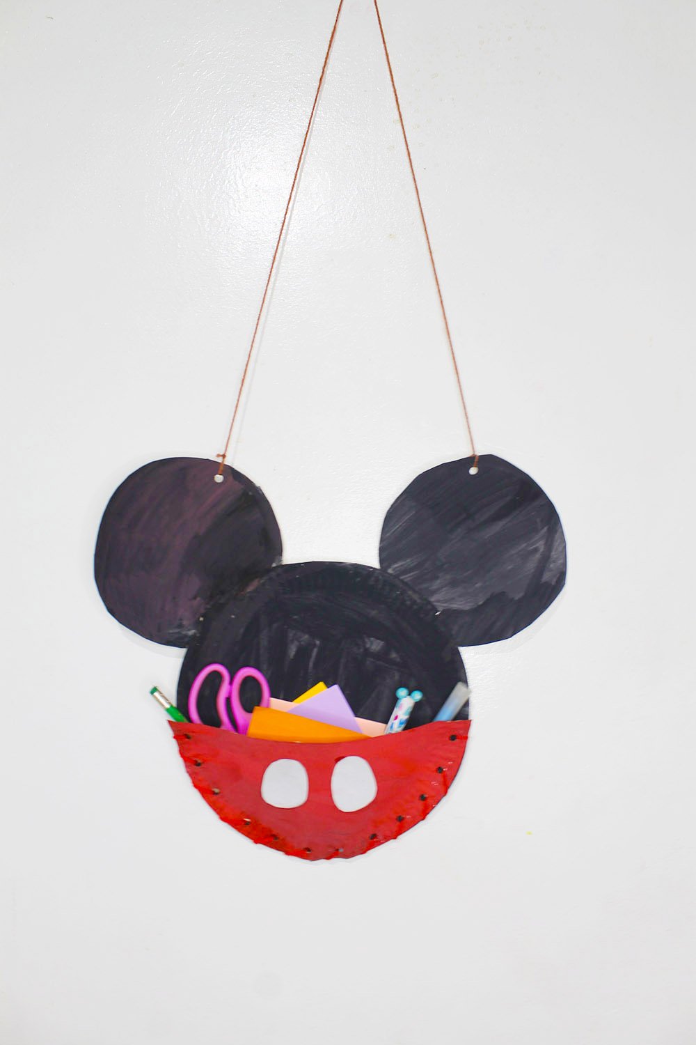 How to Make a Paper Plate Mouse - Step 33