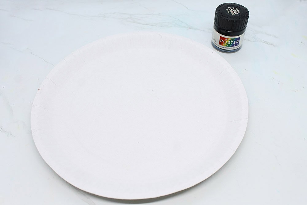 How to Make a Paper Plate Mouse - Step 8