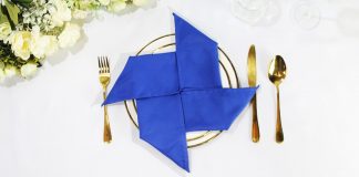 How to Make a Pinwheel Napkin Fold - Thumbnail