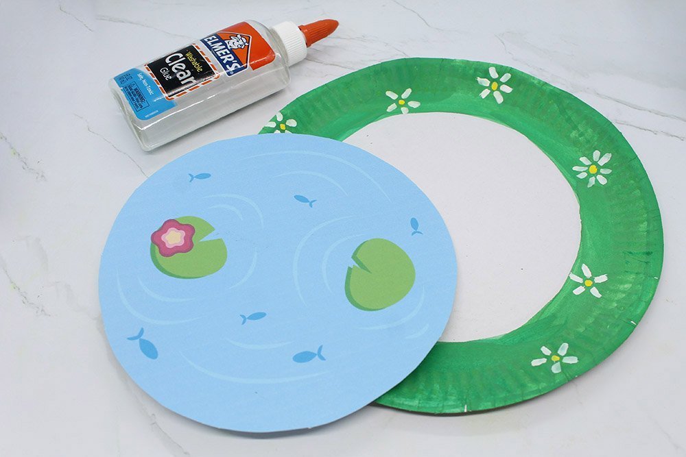 How To Make a Paper Plate Duck - Step 06