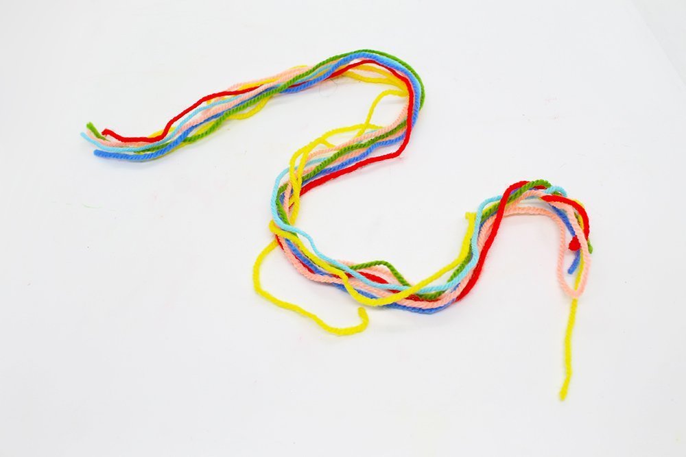 how_to_make_a_pom_pom_hat_step_13