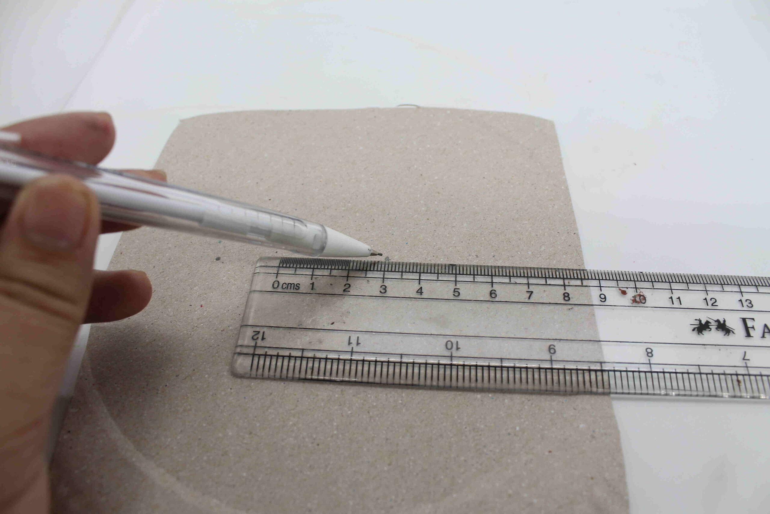 how_to_make_a_pom_pom_hat_step_3