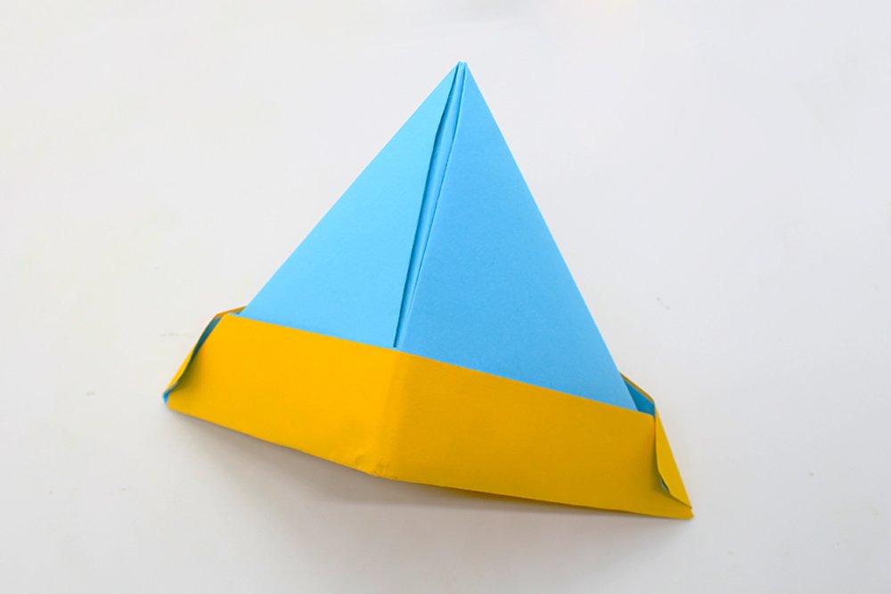 origami_hat_instruction_option_a_finished