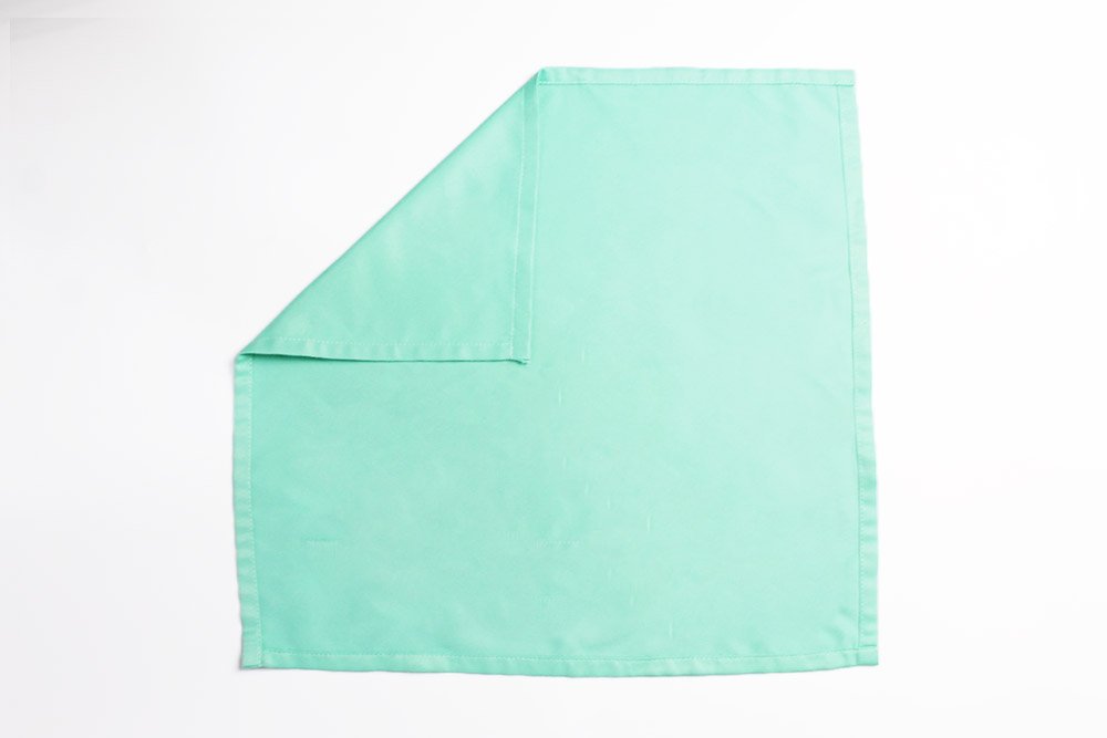 how_to_fold_the_envelope_cutlery_pouch_step_2