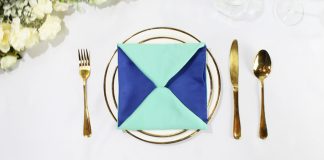 How to Make an Hourglass Napkin Fold - Thumbnail