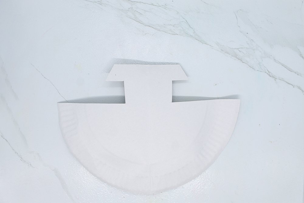 how_to_make_papaper_plate_boat_Noah