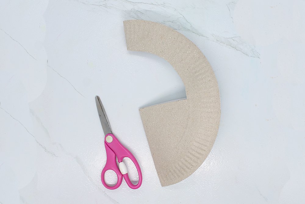 how_to_make_papaper_plate_boat_Noah