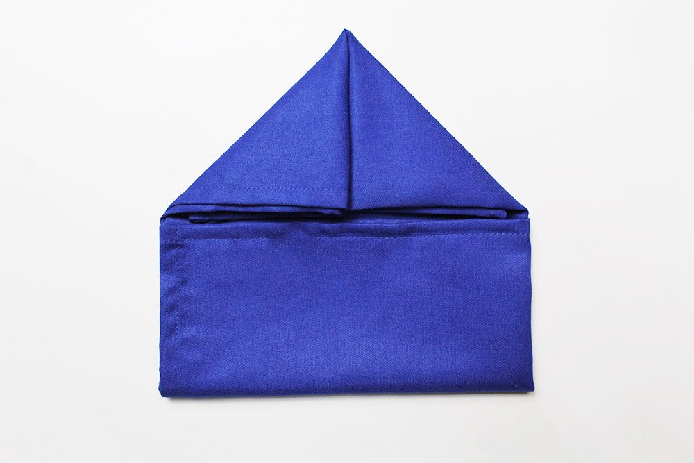 How do you fold a napkin into an envelope - 08