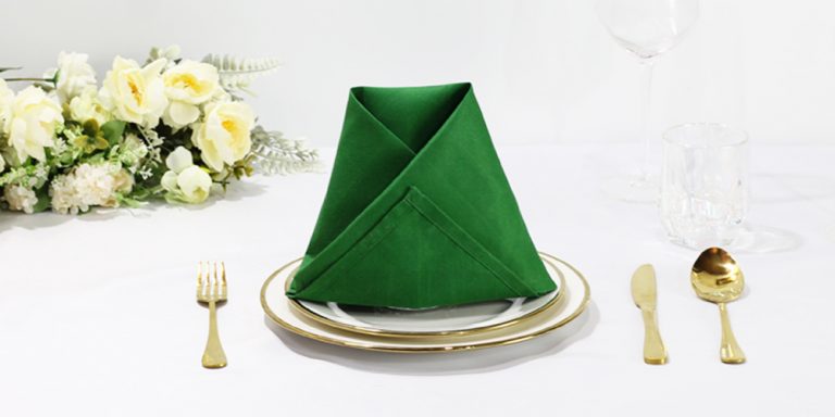 Learn How to Make a Cowboy Hat Napkin Fold in Under a Minute