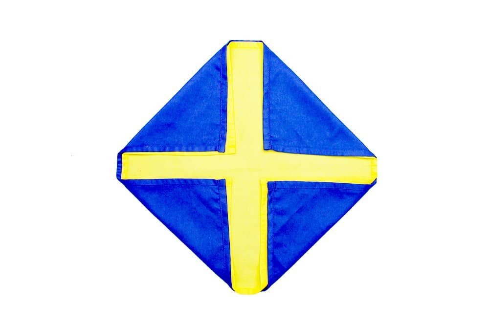How to Make a Special Napkin Fold (Swedish Flag) - Step 05