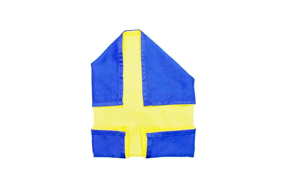 How to Make a Special Napkin Fold (Swedish Flag) - Step 08