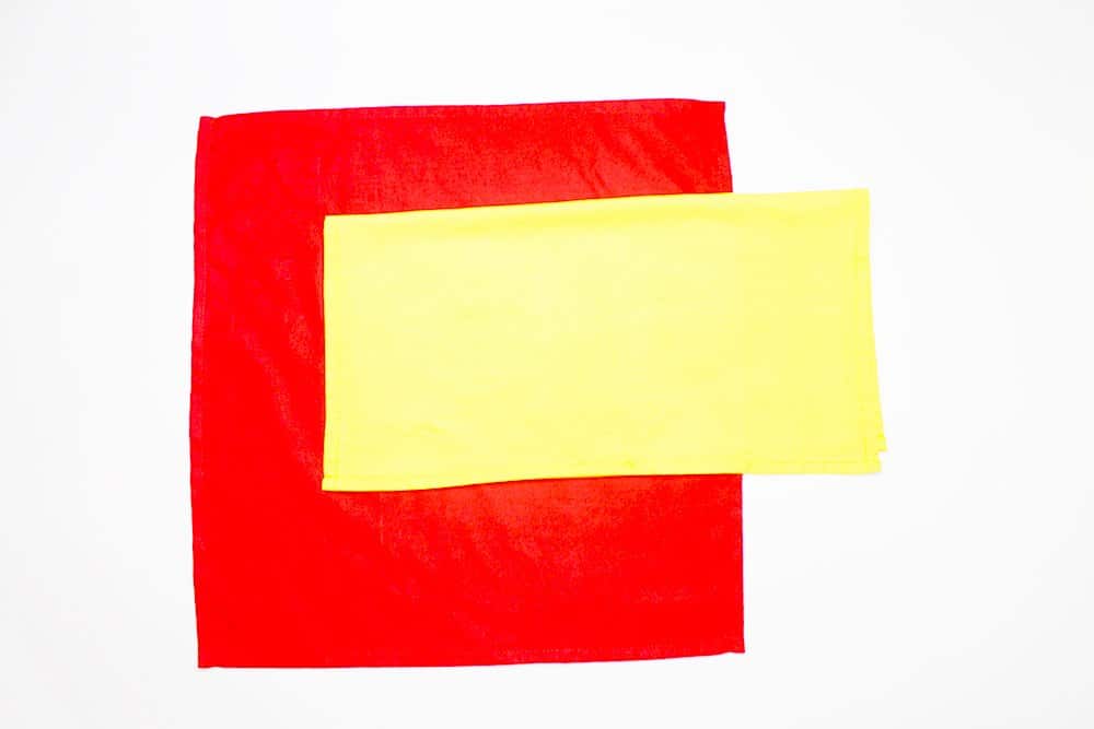 How to Make a Spanish Napkin Flag - Step 02